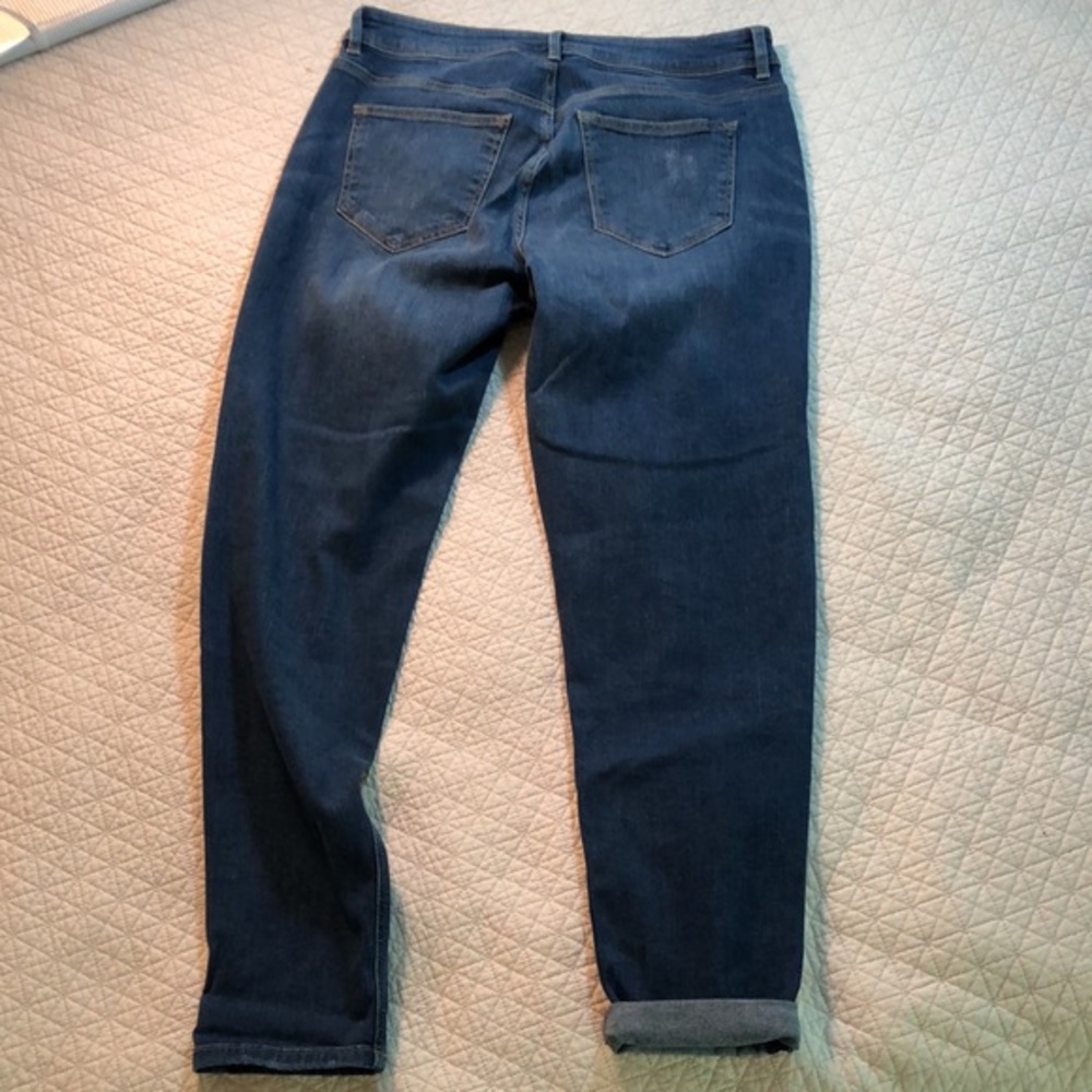 Divided for H&M higher rise distress jeans, size 6 - Picture 6 of 14